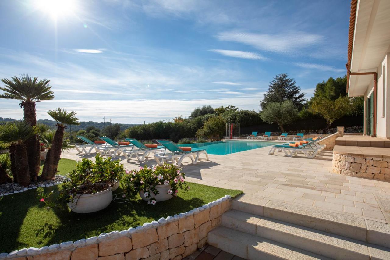 Exclusive Luxury Villa Monte Pompilio Челье-Мессапика Экстерьер фото