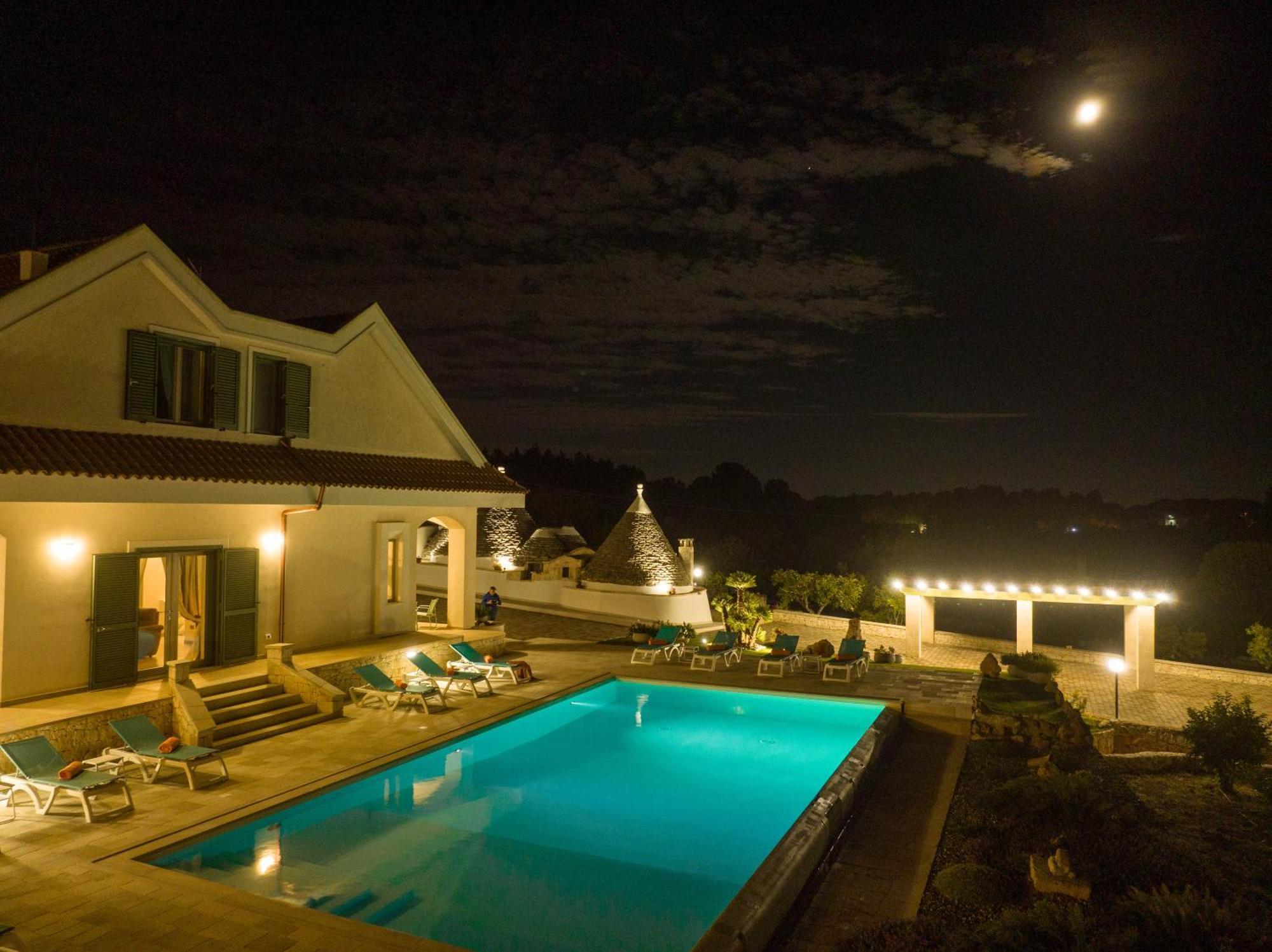 Exclusive Luxury Villa Monte Pompilio Челье-Мессапика Экстерьер фото